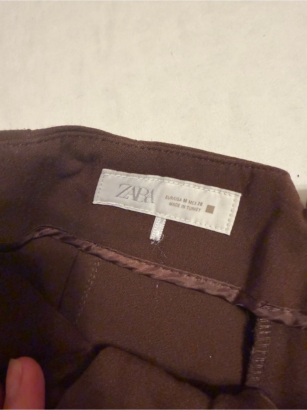Zara Men's Dark Brown Chinos - Tailored Style
